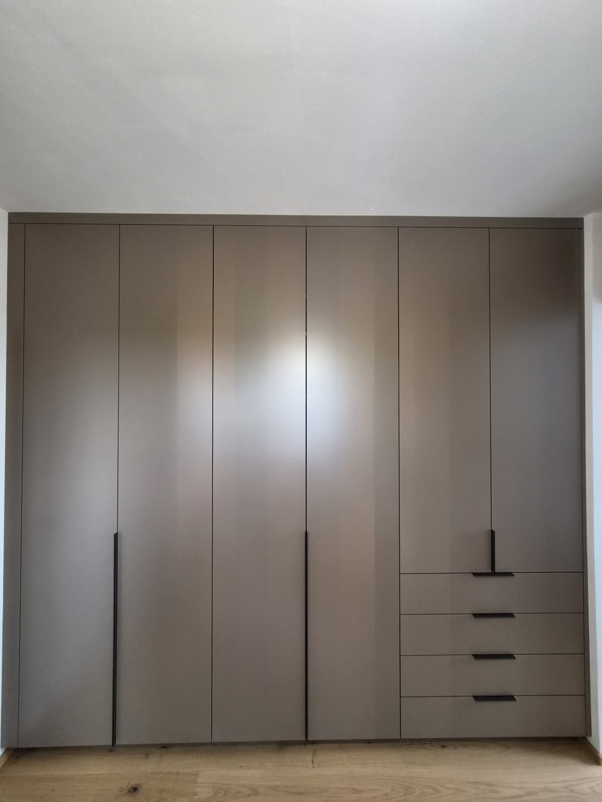 Schubladenwand – Möbelmontage von Wolkensteiner Möbelmontagen